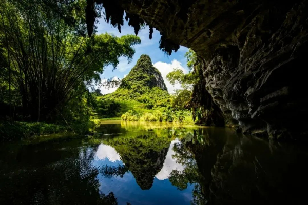 玉溪三洞風景區(qū)